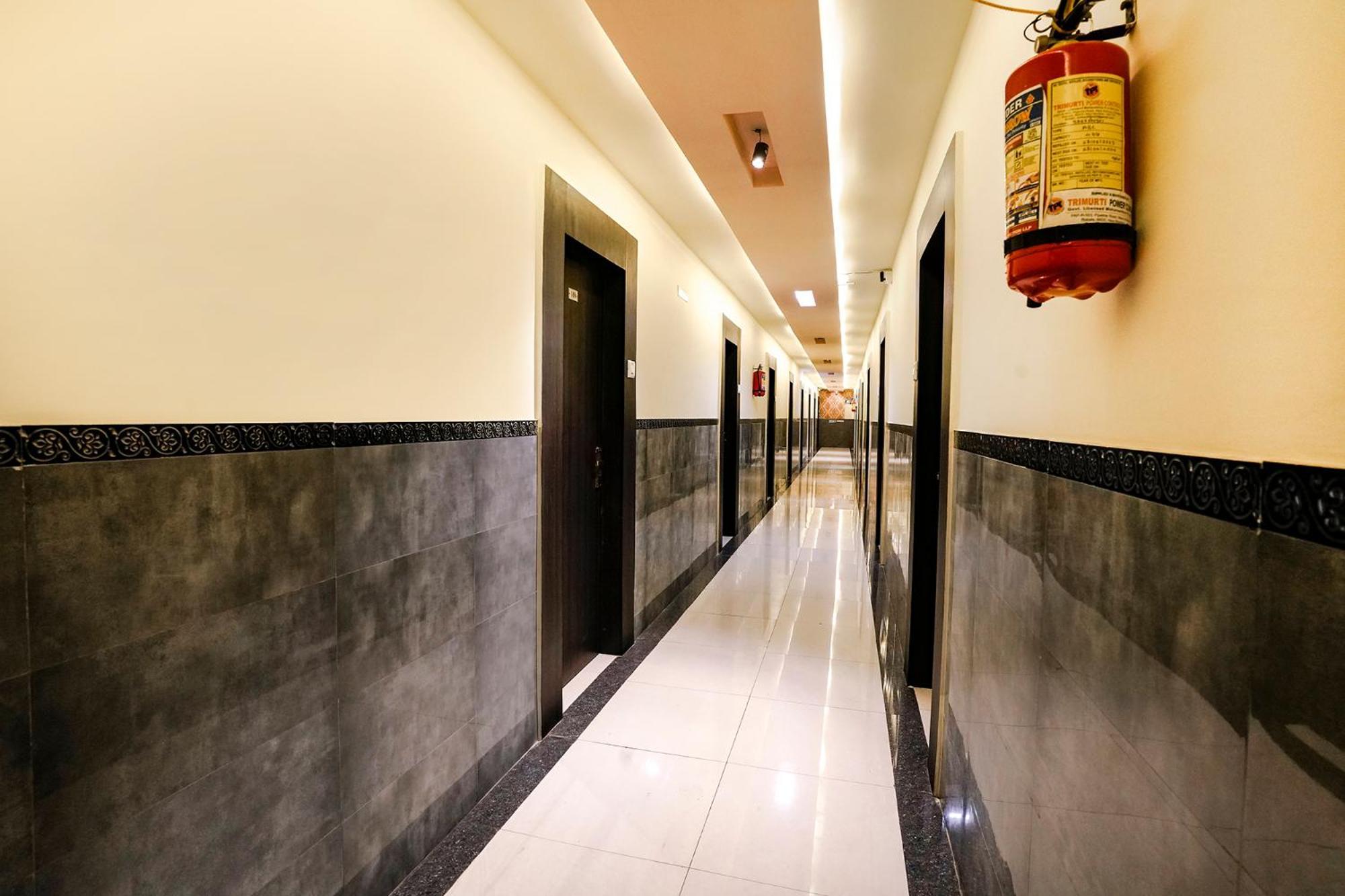Fabhotel Sai Vihar Kolshet Extérieur photo